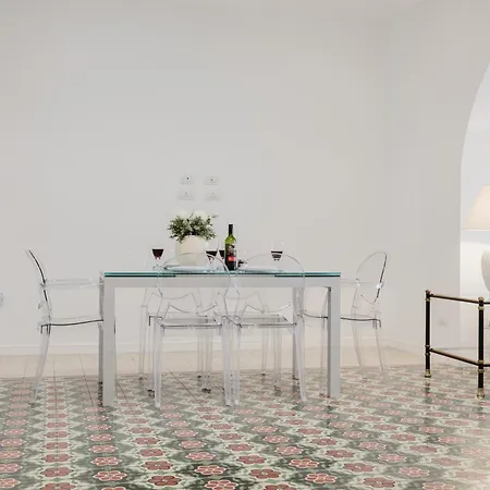 Apartman Historic Seafront Maisonette In Balluta Buildings Sliema
